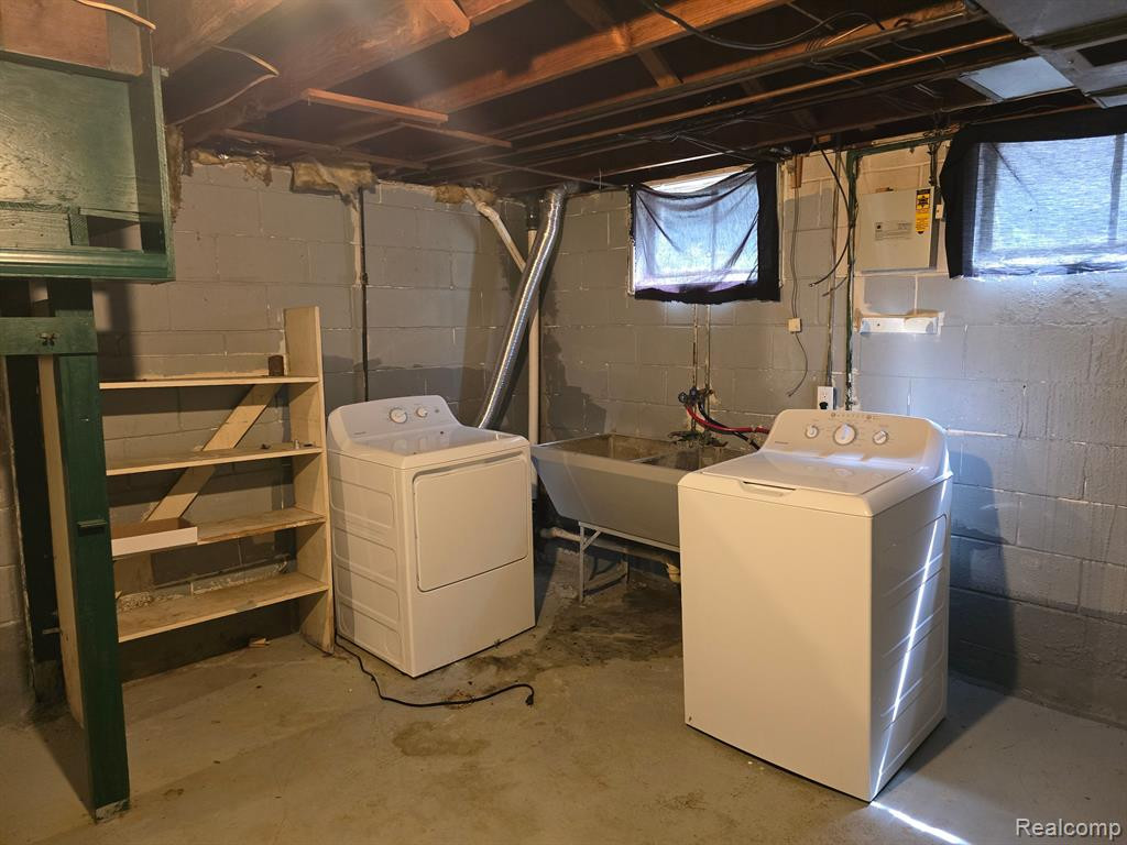 616 CAMPBELL Street, Flint, MI 48507 — Photo 12