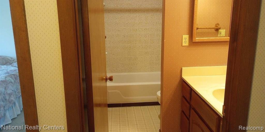 22827 CRANBROOKE Drive, Novi, MI — Photo 7