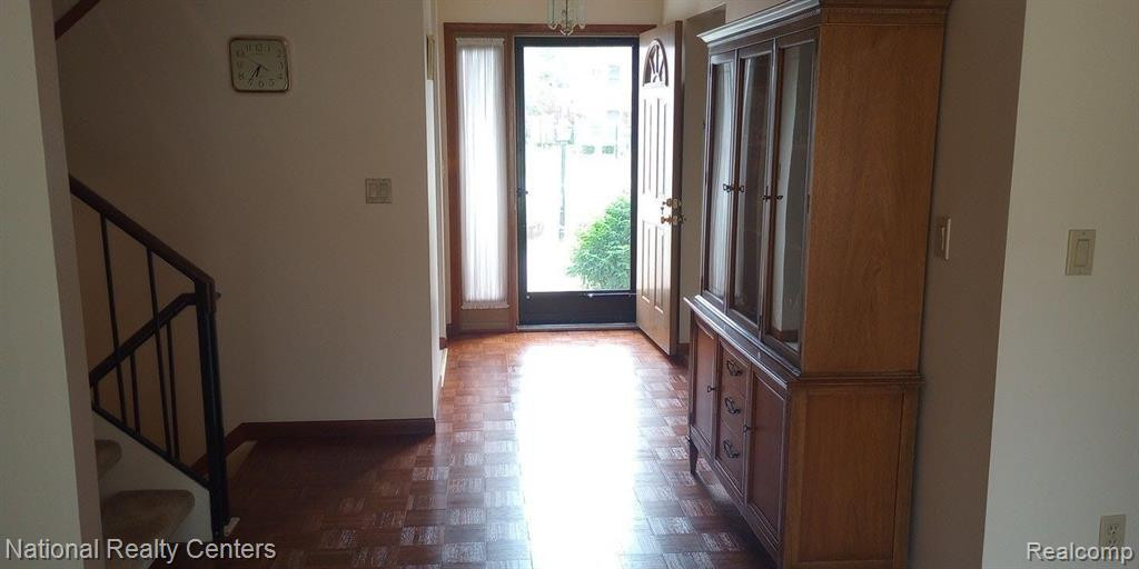 22827 CRANBROOKE Drive, Novi, MI — Photo 22