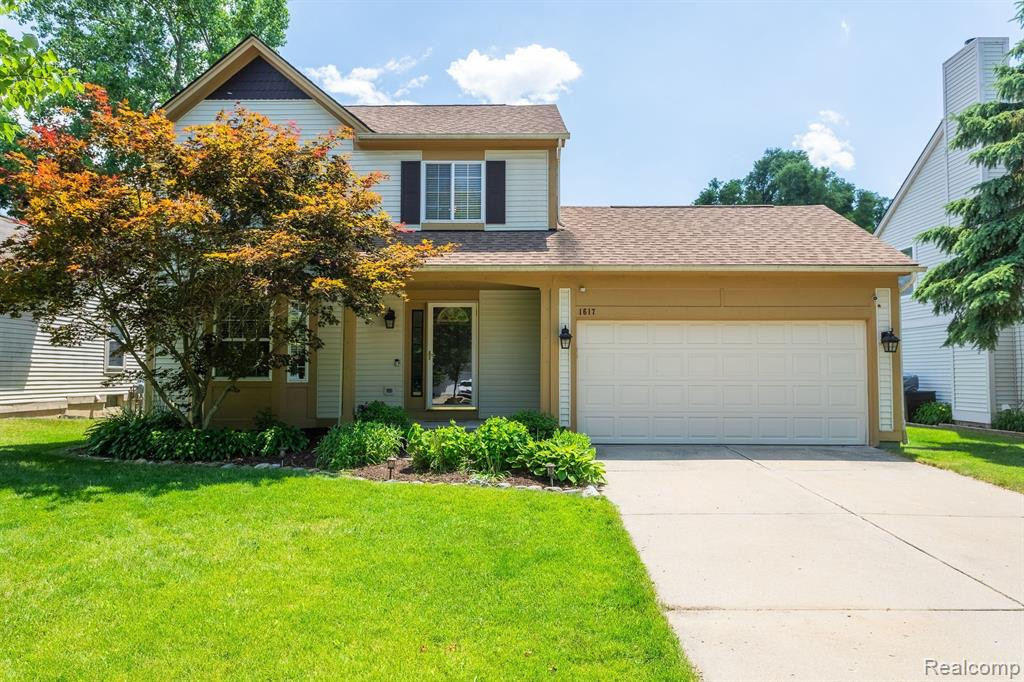 1617 NORTON CREEK Boulevard, Wixom, MI 48393 — front exterior