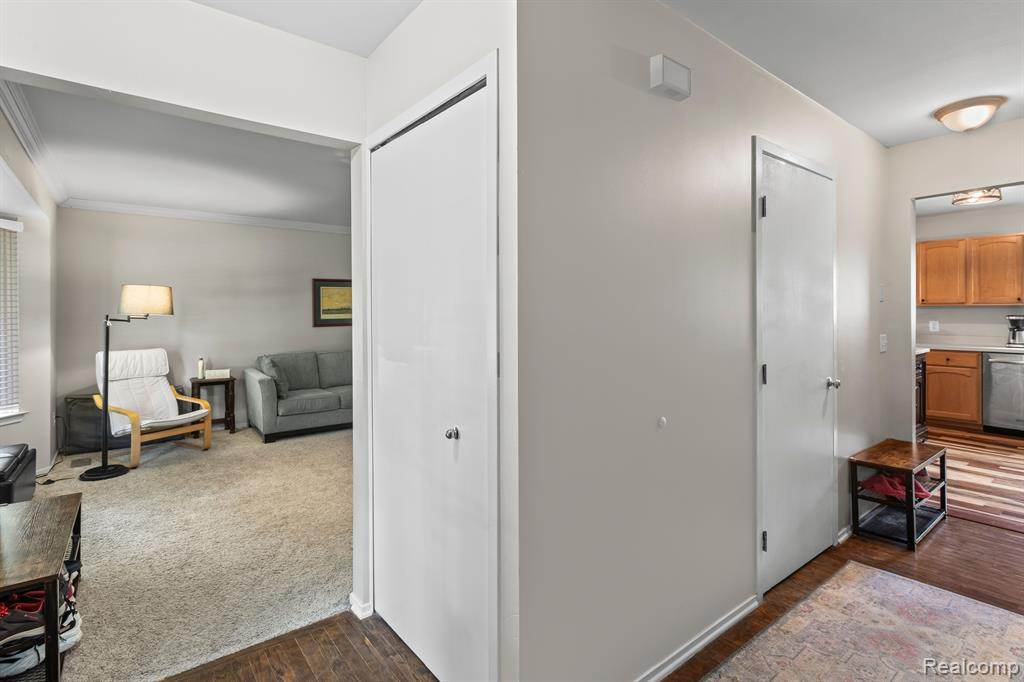 1617 NORTON CREEK Boulevard, Wixom, MI 48393 — Photo 6