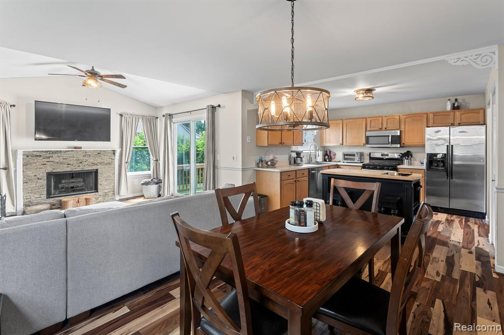 1617 NORTON CREEK Boulevard, Wixom, MI 48393 — Photo 13