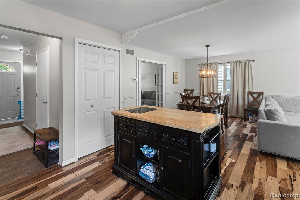 1617 NORTON CREEK Boulevard, Wixom, MI 48393 — Photo 17