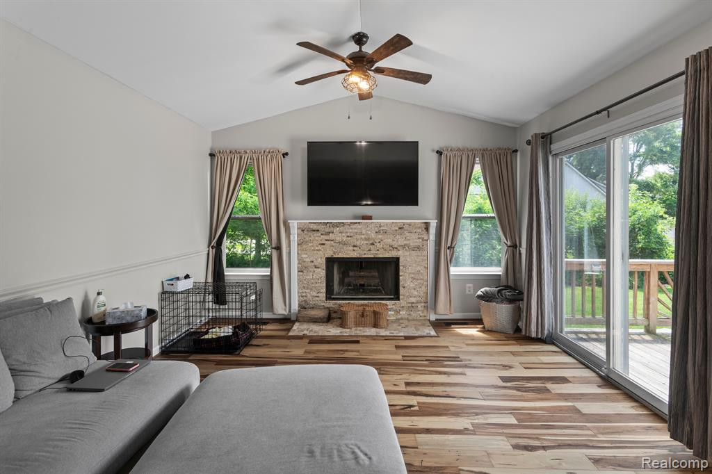 1617 NORTON CREEK Boulevard, Wixom, MI 48393 — Photo 19