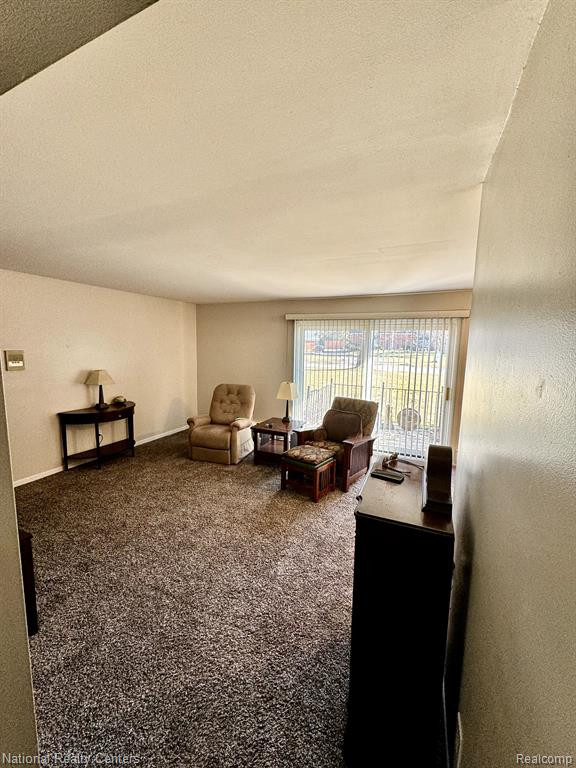 1842 COLONIAL VILLAGE WAY APT 2, 2, Waterford, MI 48328 — Photo 7