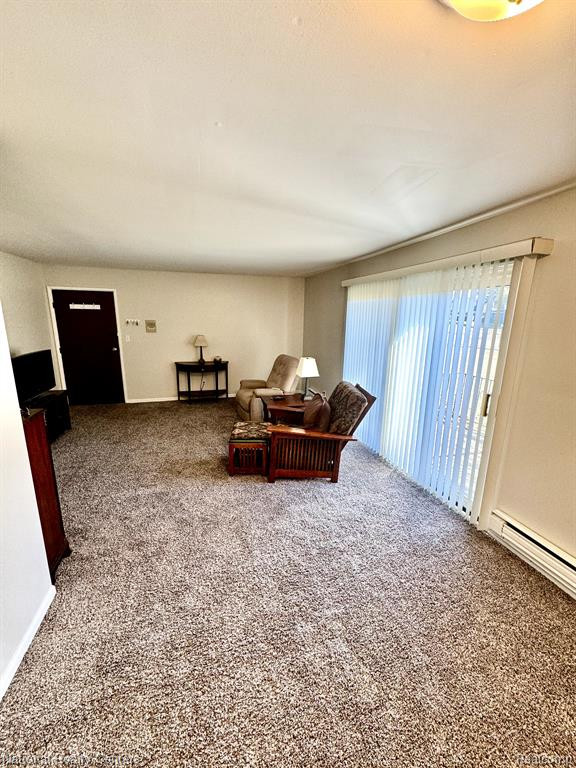 1842 COLONIAL VILLAGE WAY APT 2, 2, Waterford, MI 48328 — Photo 8