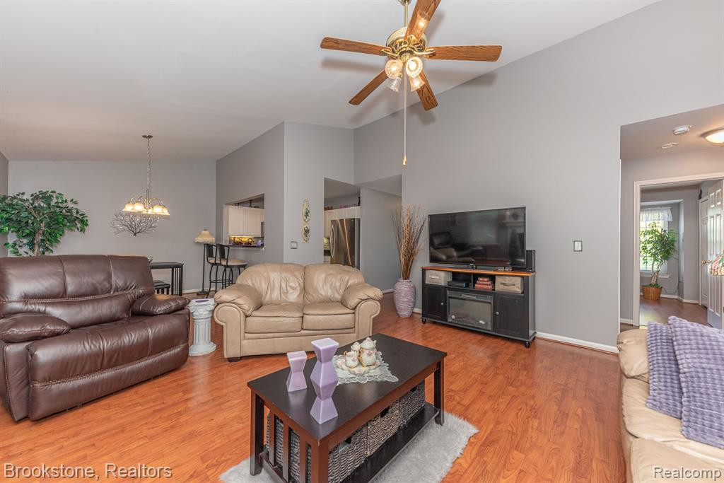 9056 COLONY PARK Drive, Ypsilanti, MI 48197 — Photo 17