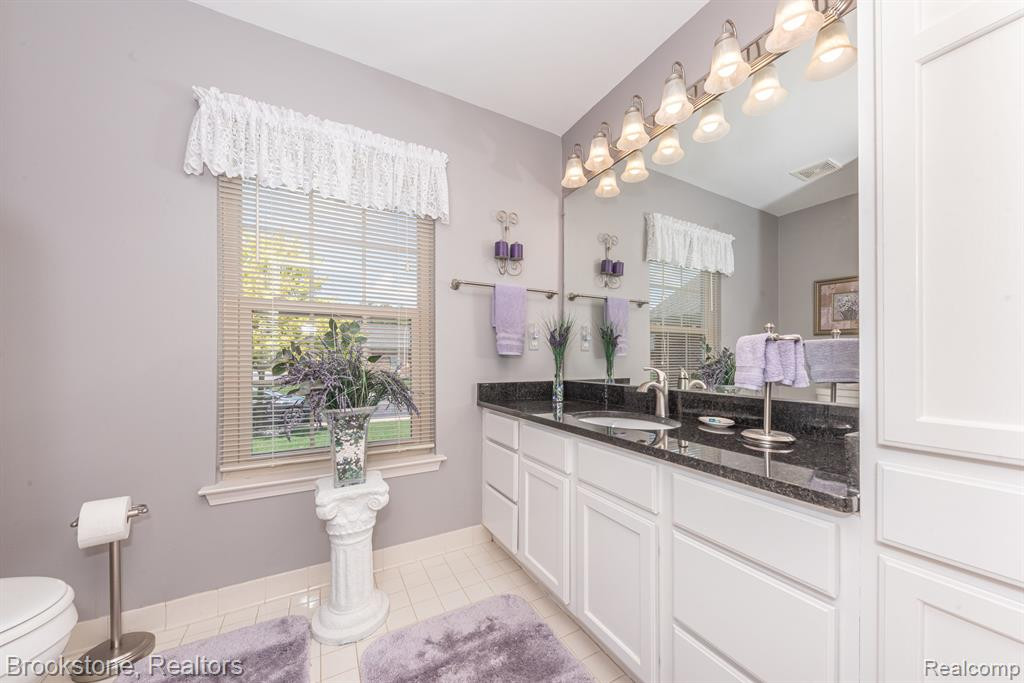 9056 COLONY PARK Drive, Ypsilanti, MI 48197 — Photo 26