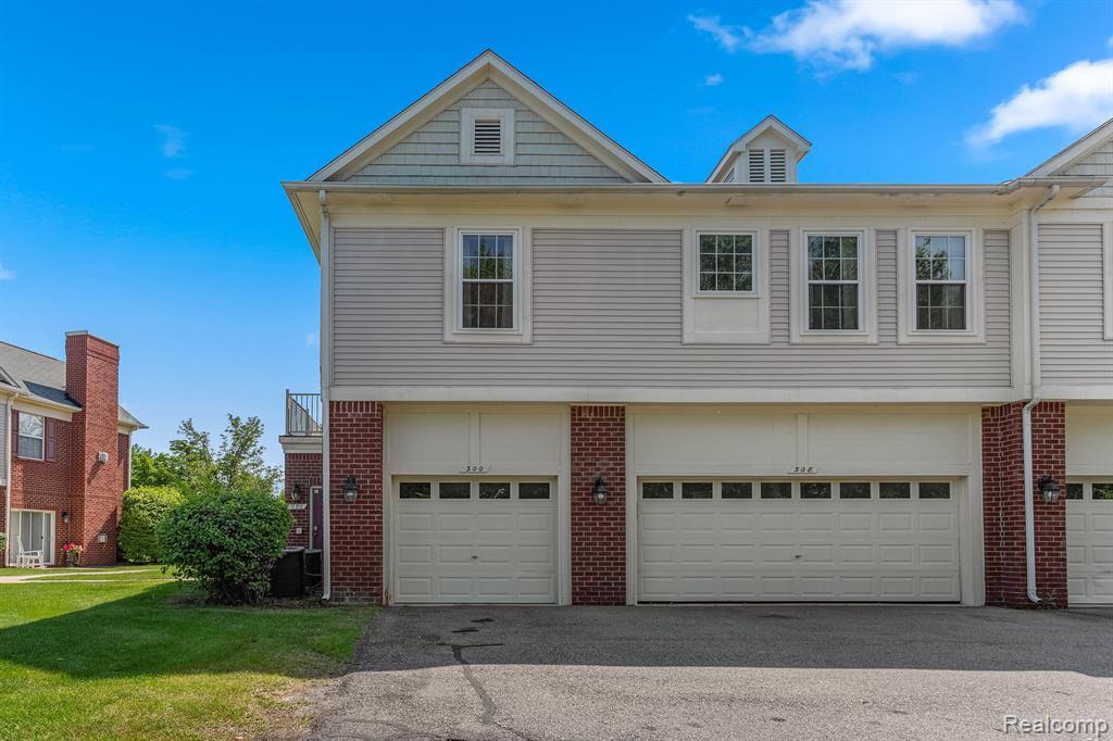 300 CHERRY STONE Drive, Canton, MI 48188 — Photo 28