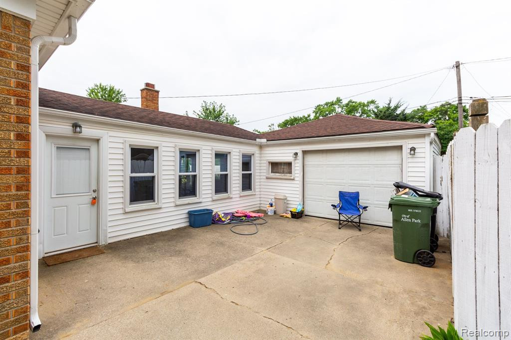 6354 KOLB Avenue, Allen Park, MI 48101 — Photo 30