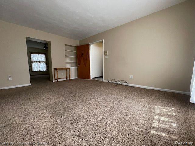 21740 SNOW Avenue, Dearborn, MI 48124 — Photo 4