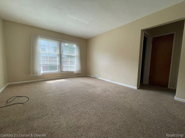 21740 SNOW Avenue, Dearborn, MI 48124 — Photo 5