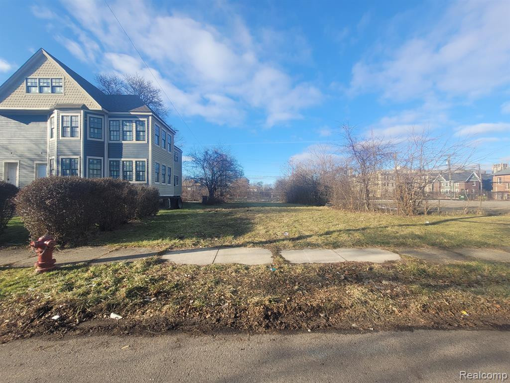 90 BLAINE Street, Detroit, MI 48202 — Photo 4