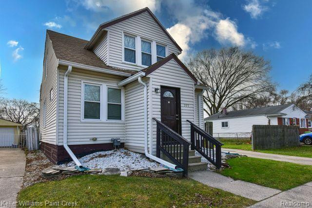 399 W HUDSON Avenue, Madison Heights, MI 48071 — Photo 4