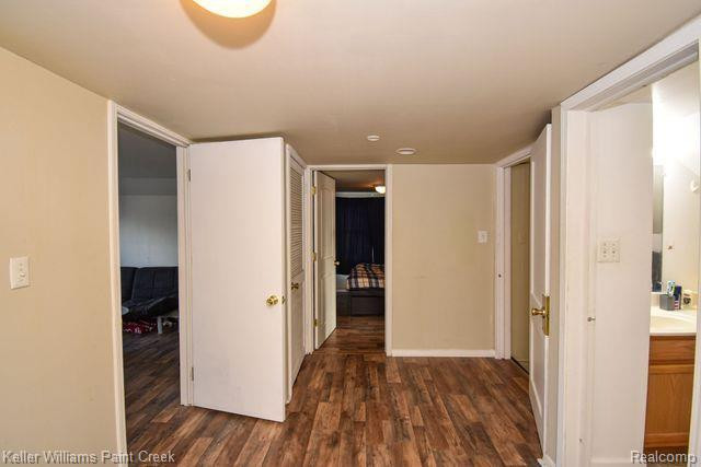 399 W HUDSON Avenue, Madison Heights, MI 48071 — Photo 22