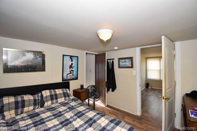 399 W HUDSON Avenue, Madison Heights, MI 48071 — Photo 25