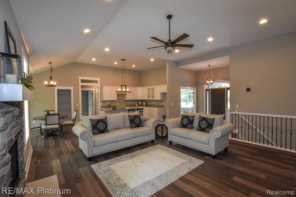 49 Candlelight Court, Brighton, MI 48114 — Photo 16