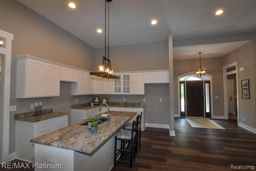 49 Candlelight Court, Brighton, MI 48114 — Photo 18