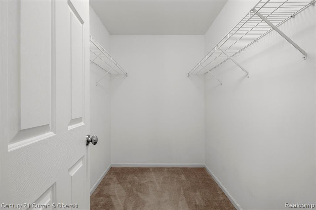 739 CREEKSTONE Lane, Chelsea, MI 48118 — Photo 15