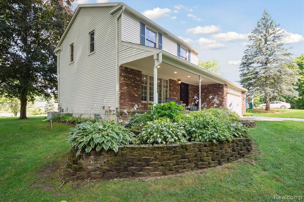 5553 FARLEY Road, Clarkston, MI — Photo 2