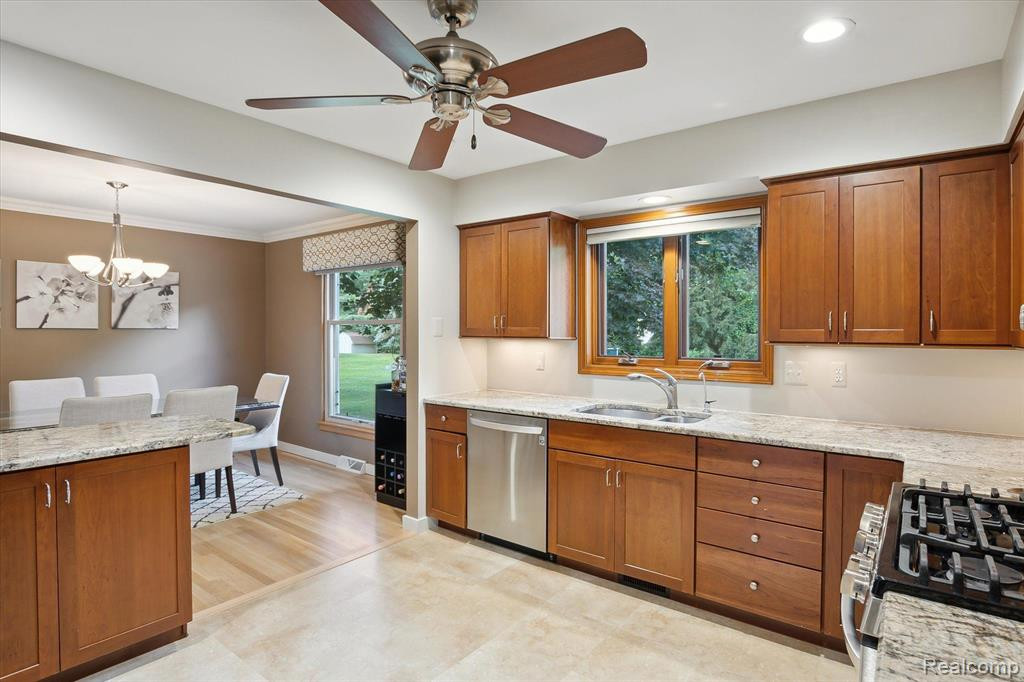 5553 FARLEY Road, Clarkston, MI — Photo 18