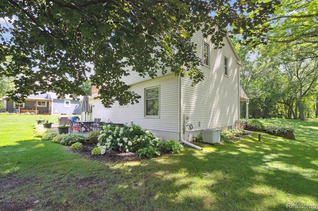 5553 FARLEY Road, Clarkston, MI — Photo 50