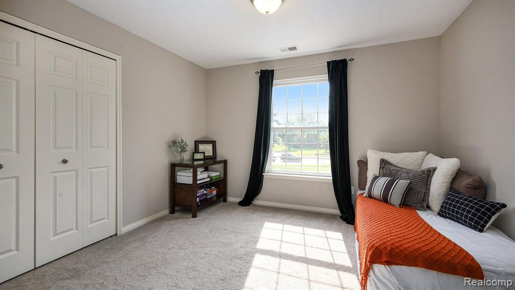 7864 MARIE Drive, Shelby Twp, MI 48316 — Photo 22