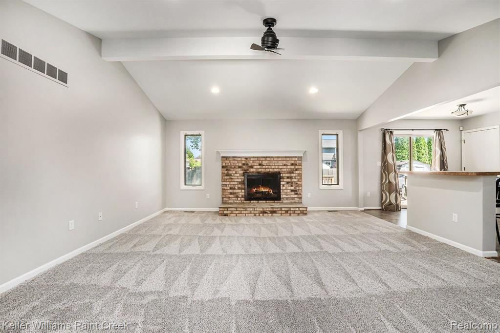 51682 N ADELE Circle, Chesterfield, MI 48047 — Photo 5