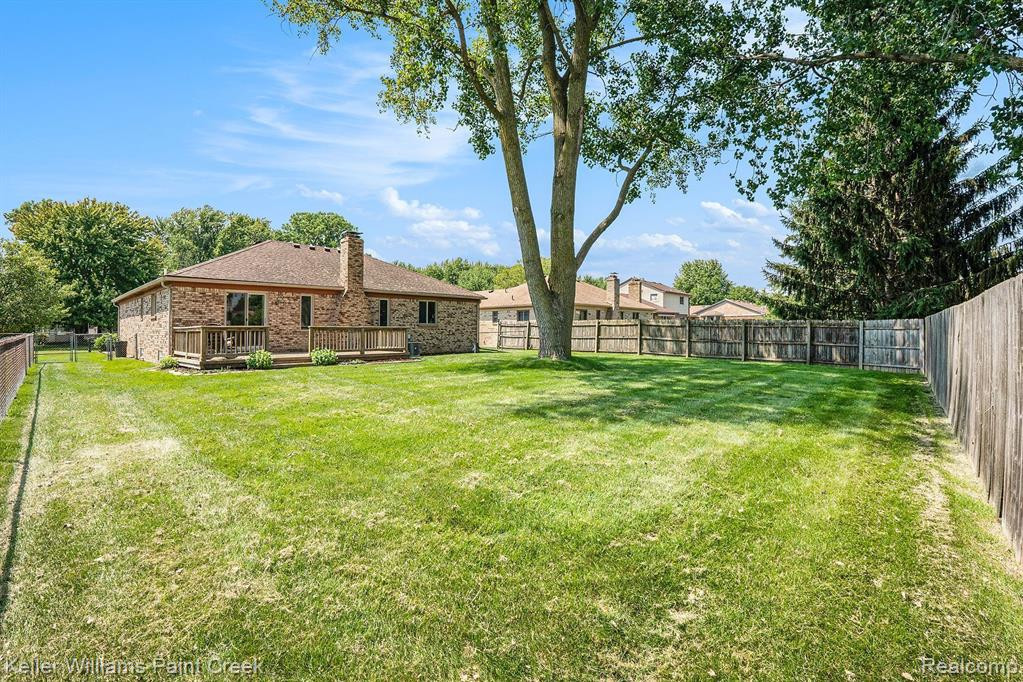51682 N ADELE Circle, Chesterfield, MI 48047 — Photo 23