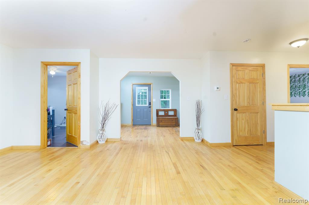 7160 COON HILL Road, Munith, MI 49259 — Photo 13