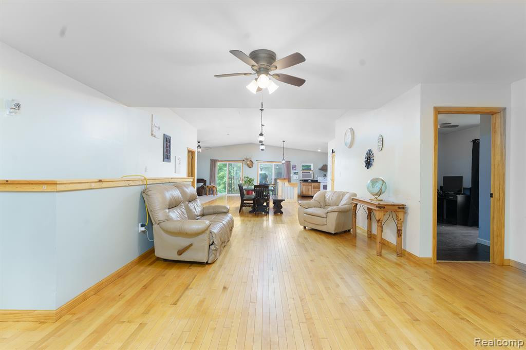 7160 COON HILL Road, Munith, MI 49259 — Photo 18