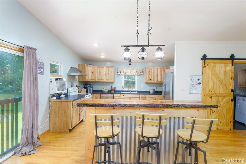 7160 COON HILL Road, Munith, MI 49259 — Photo 22