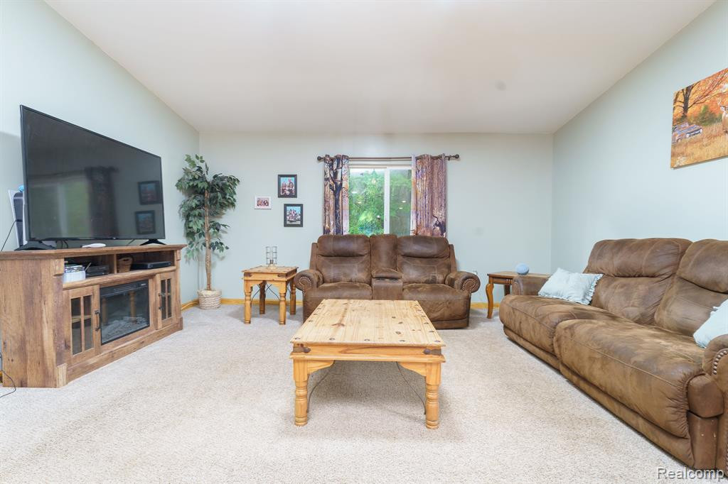7160 COON HILL Road, Munith, MI 49259 — Photo 25