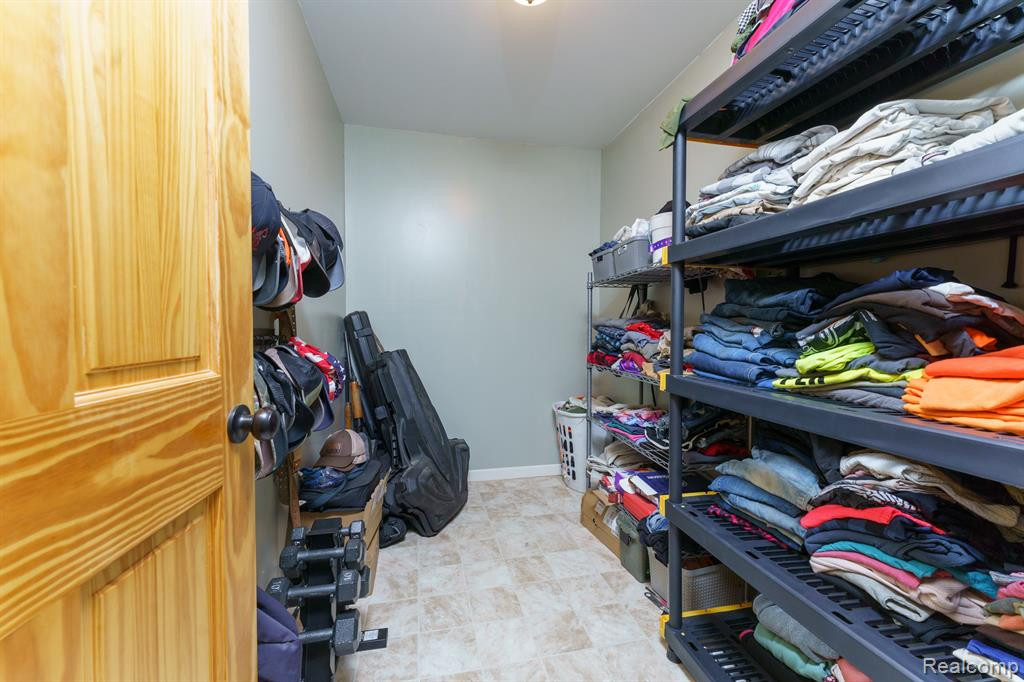7160 COON HILL Road, Munith, MI 49259 — Photo 28
