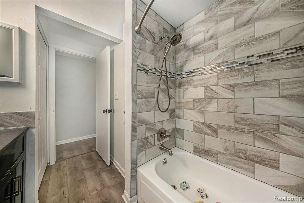 1820 STEPHENS Drive, Ypsilanti, MI 48198 — Photo 10