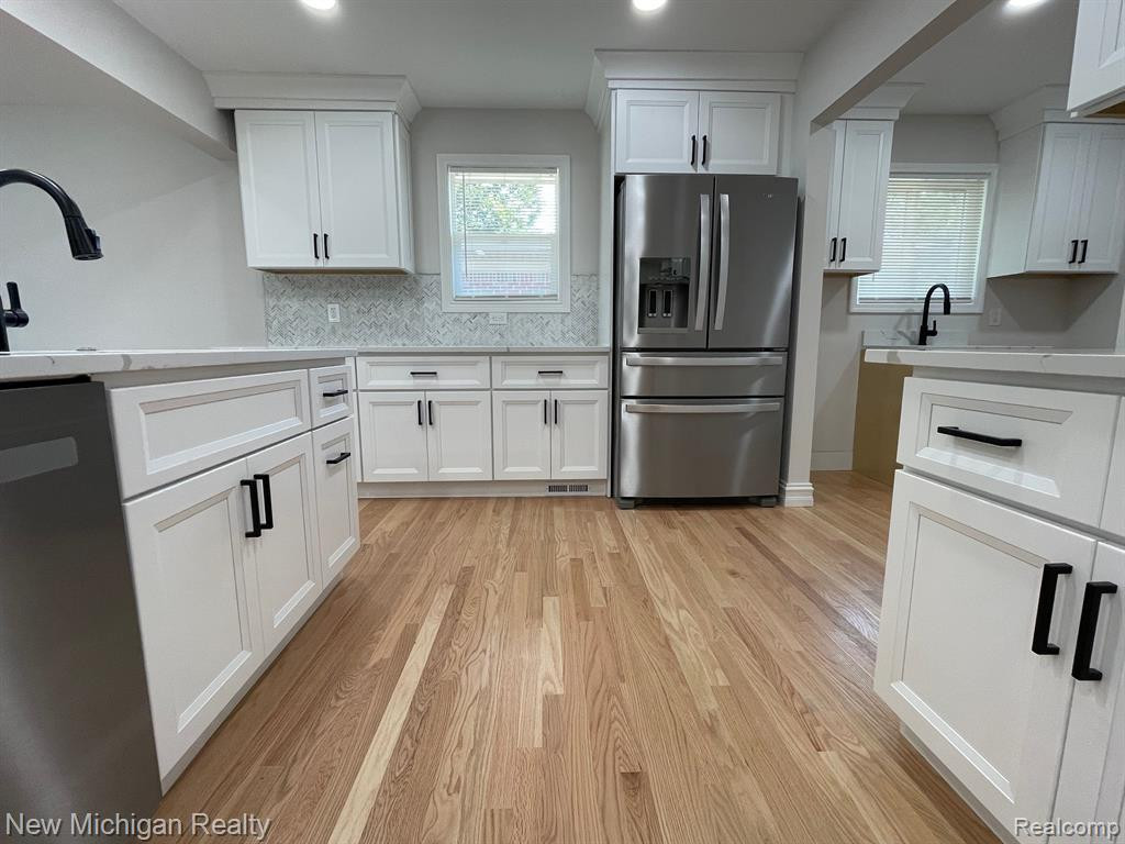 7679 PROVINCIAL Road, Canton, MI 48187 — Photo 11