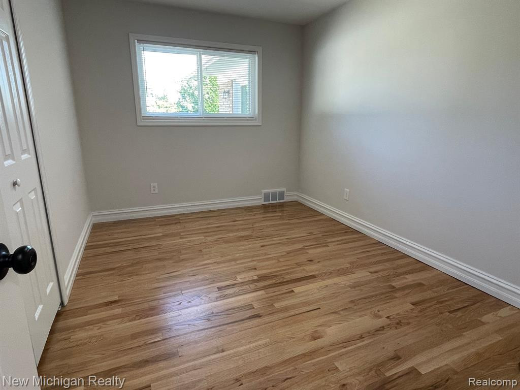 7679 PROVINCIAL Road, Canton, MI 48187 — Photo 16