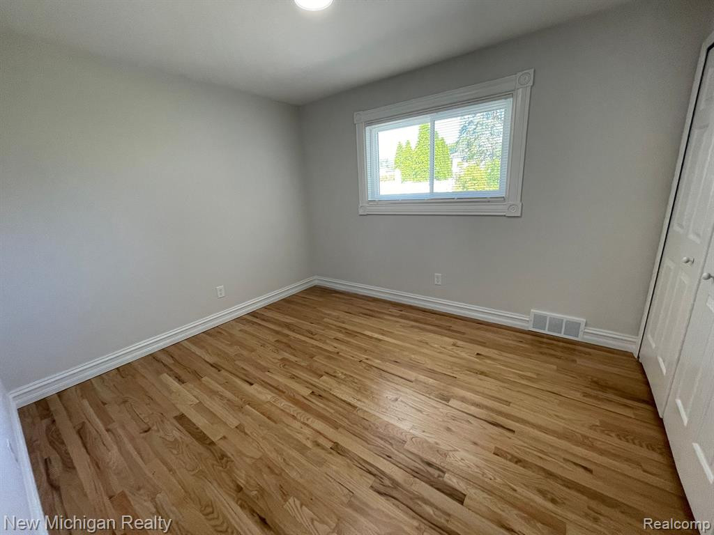 7679 PROVINCIAL Road, Canton, MI 48187 — Photo 17