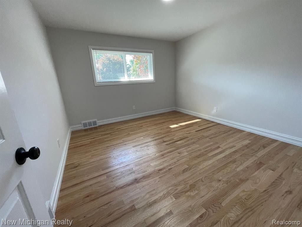 7679 PROVINCIAL Road, Canton, MI 48187 — Photo 23