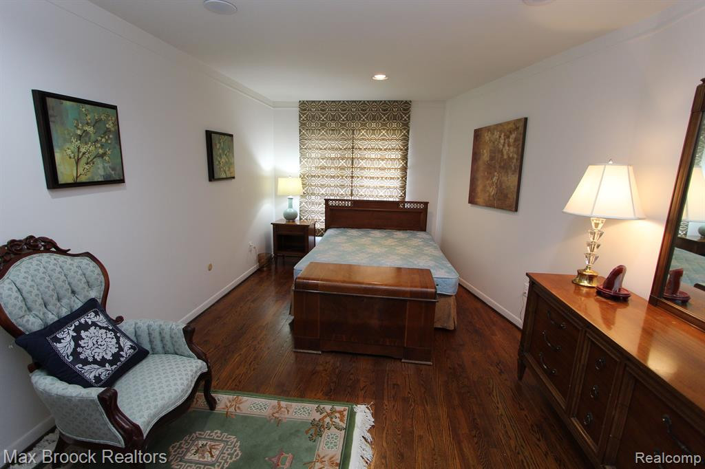 7187 SUNCREST Road, West Bloomfield, MI — Photo 17