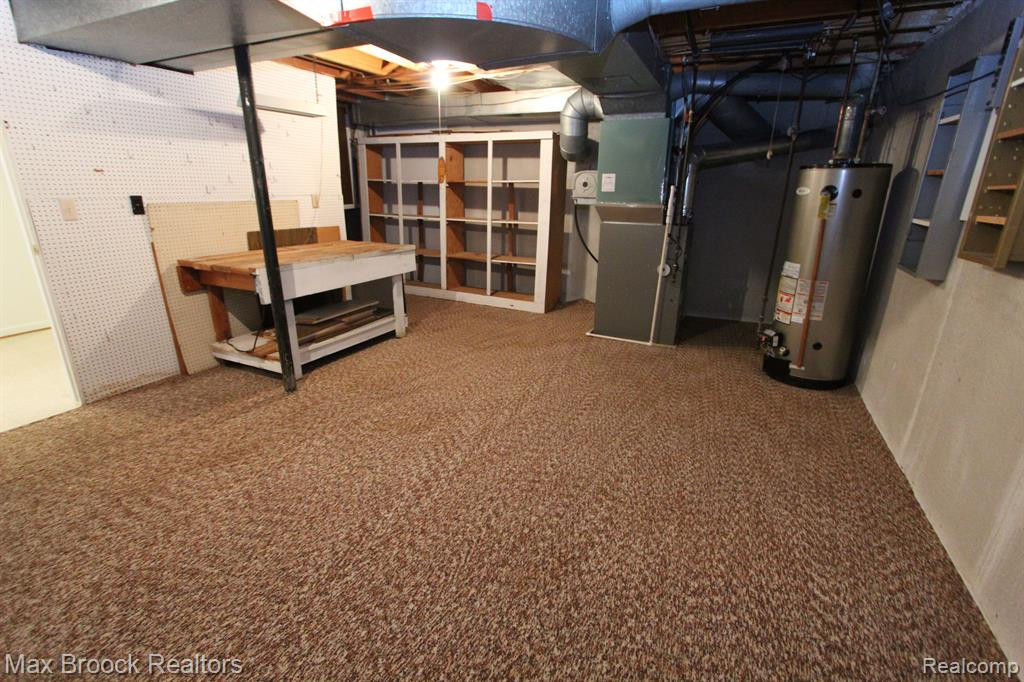 7187 SUNCREST Road, West Bloomfield, MI — Photo 27