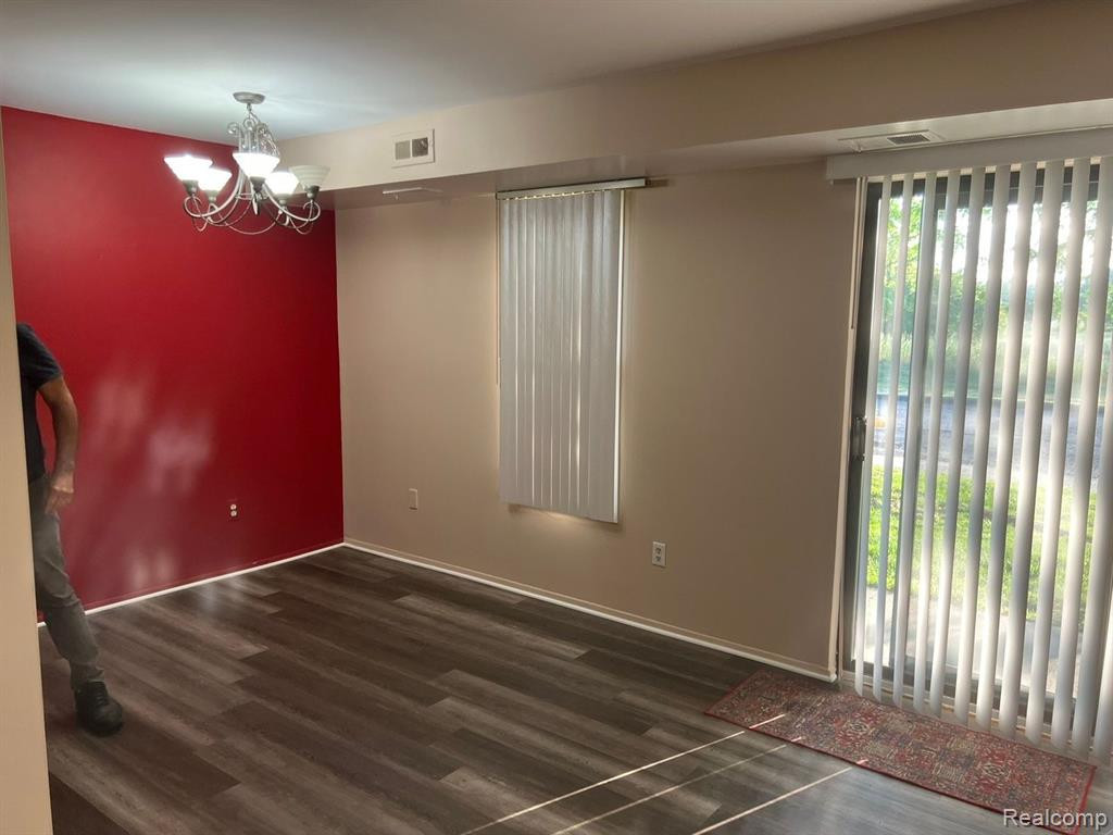 30475 W 14 MILE Road, 75, Farmington Hills, MI 48334 — Photo 4