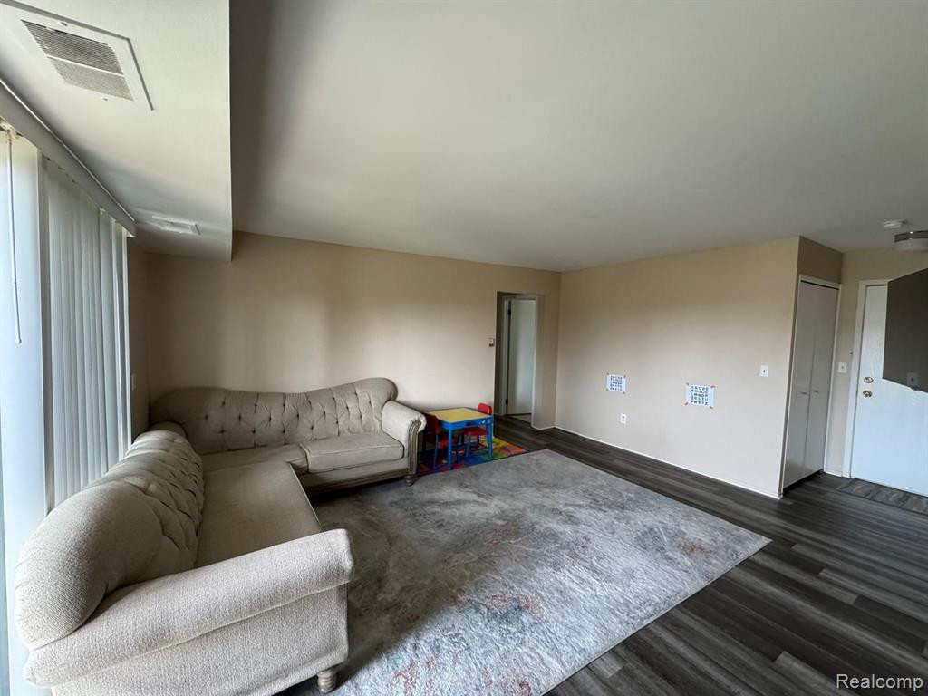 30475 W 14 MILE Road, 75, Farmington Hills, MI 48334 — Photo 12
