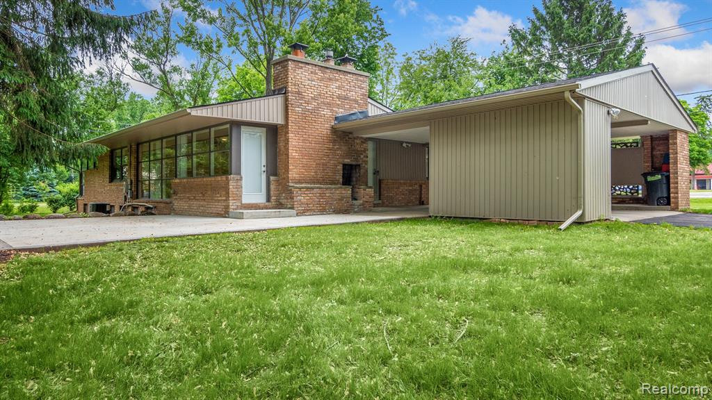 4165 QUARTON Road, Bloomfield Hills, MI — Photo 2