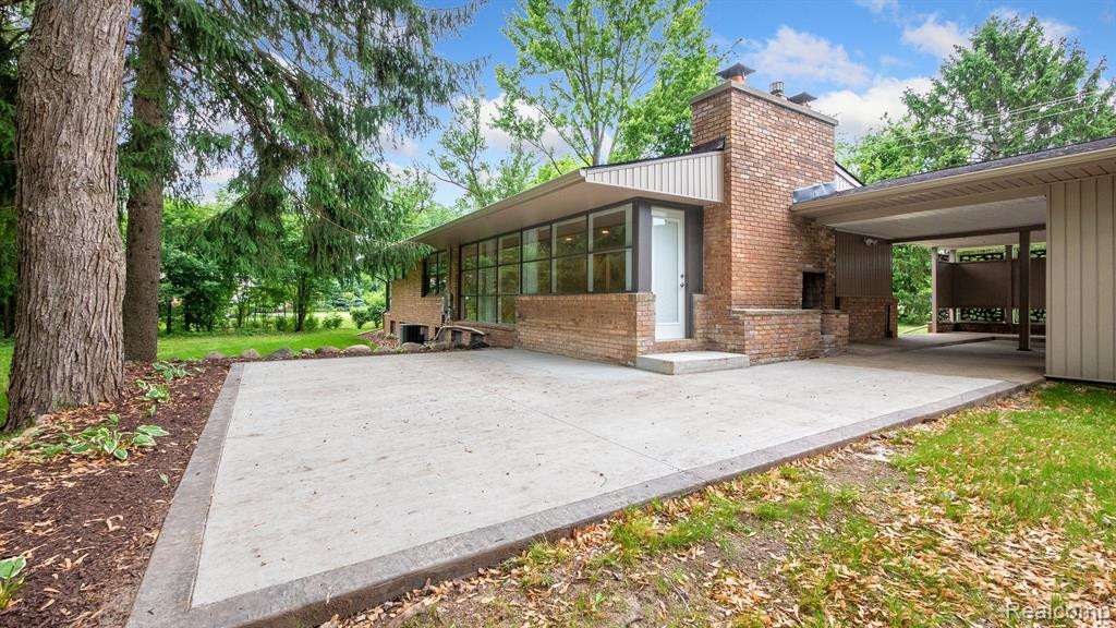 4165 QUARTON Road, Bloomfield Hills, MI — Photo 3