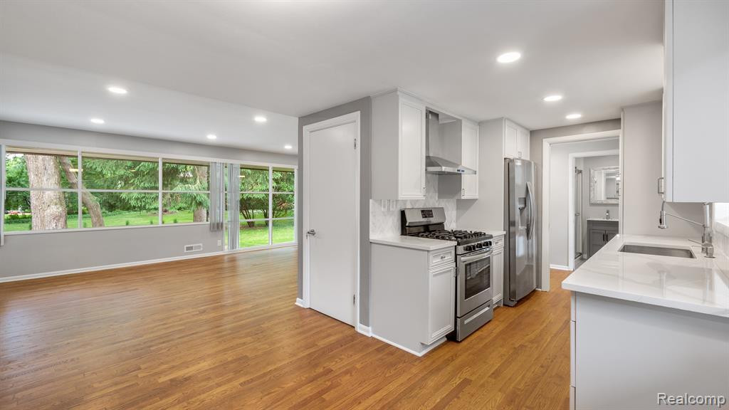 4165 QUARTON Road, Bloomfield Hills, MI — Photo 6