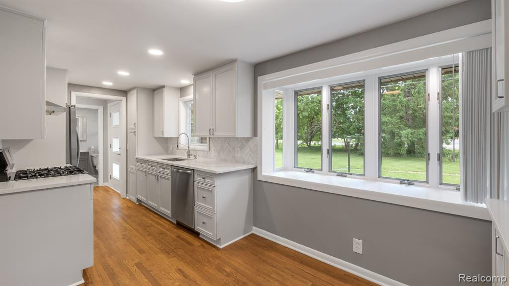 4165 QUARTON Road, Bloomfield Hills, MI — Photo 13