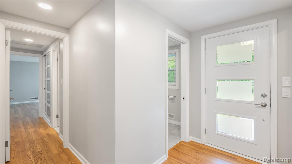 4165 QUARTON Road, Bloomfield Hills, MI — Photo 15