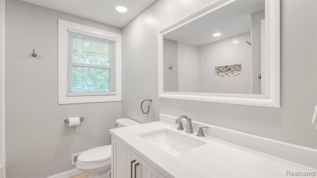 4165 QUARTON Road, Bloomfield Hills, MI — Photo 21