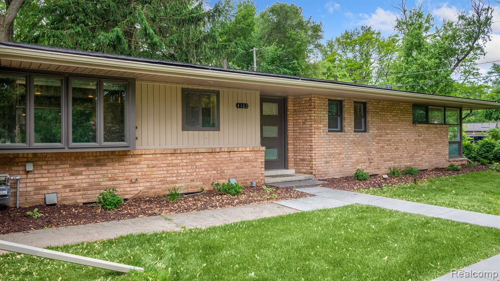 4165 QUARTON Road, Bloomfield Hills, MI — Photo 29